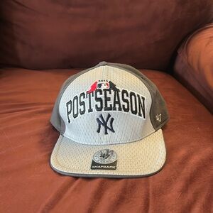 NY Yankees 2015 Post Season SnapBack Hat Gray